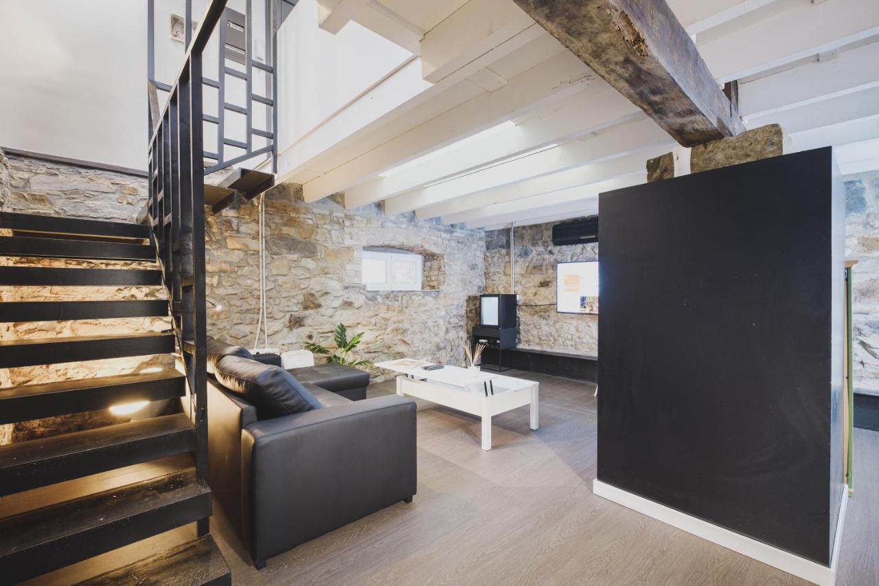 Duplex Con Diseno Perfecto Para Teletrabajar Y Cerca Del Metro Bilbao Exterior photo